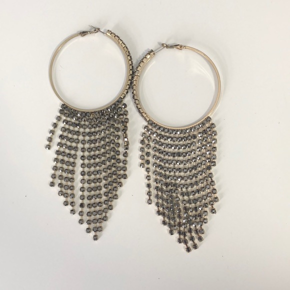 Women’s Earrings - Picture 1 of 3